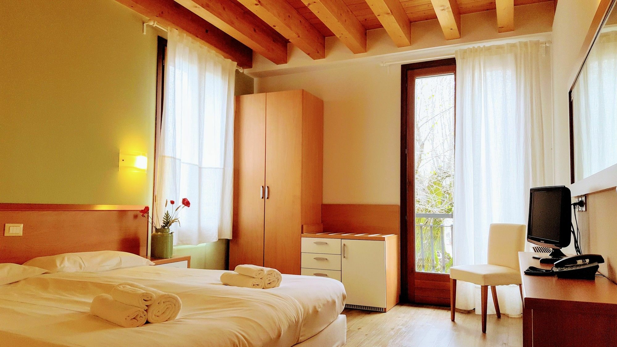 Locanda Avanguardia Solferino Kültér fotó